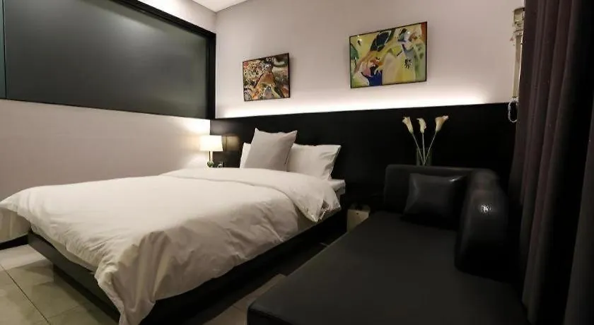 Hotel Senne Seoul 3*,